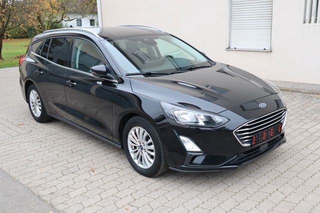 Ford Focus Turnier Titanium Alufelgen NAVI STANDH