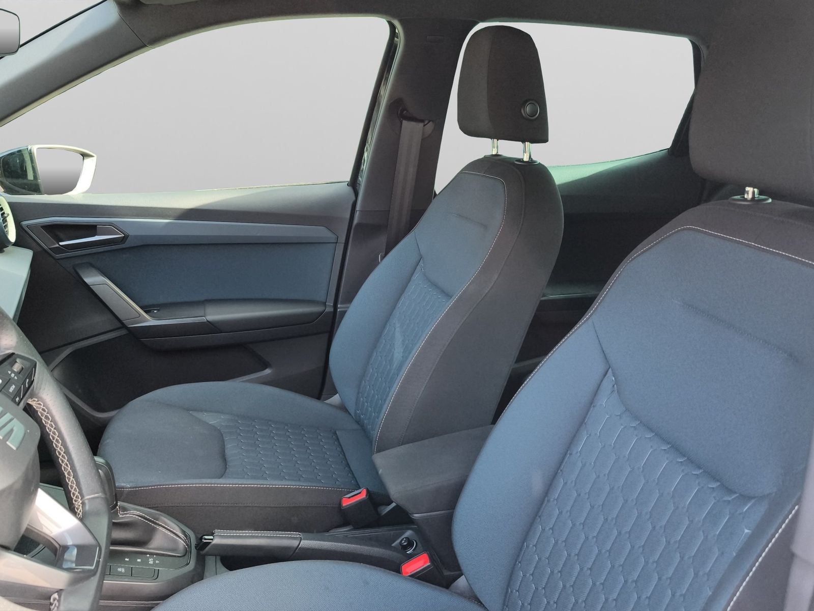 Seat Arona - Bild 12