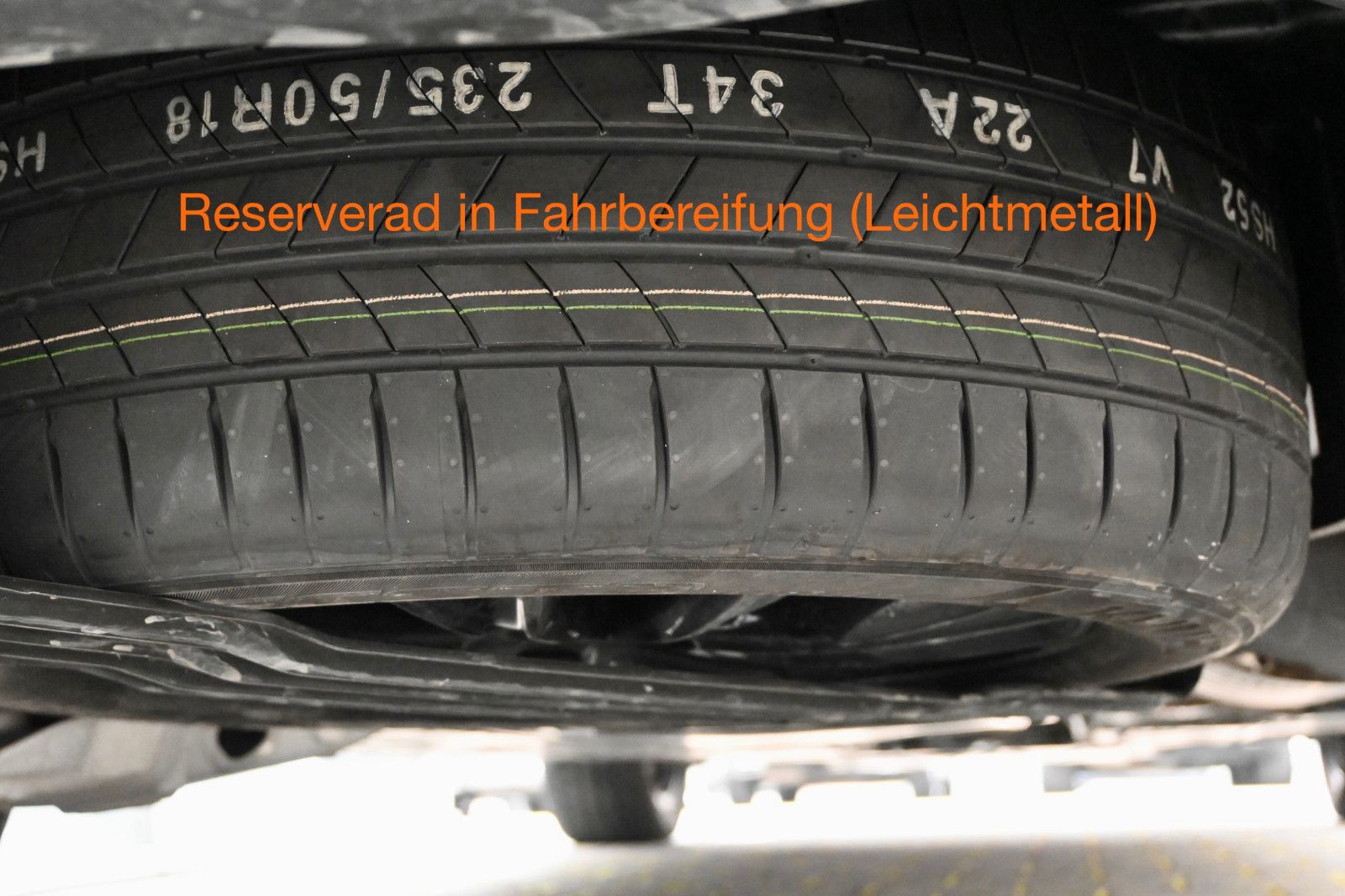 Fahrzeugabbildung Volkswagen T7 Multivan 2.0 TSI DSG Lang Edition °360°STHZ°