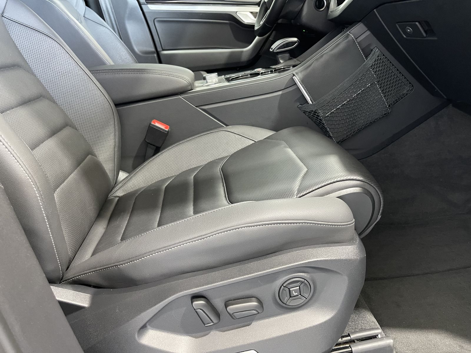 Fahrzeugabbildung Volkswagen Touareg 3.0 TDI*4Motion*AHK*Leder*Digital*Cam*