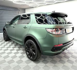 Land-Rover Discovery - 4