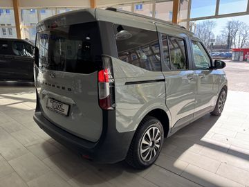 Ford Tourneo Courier Titanium