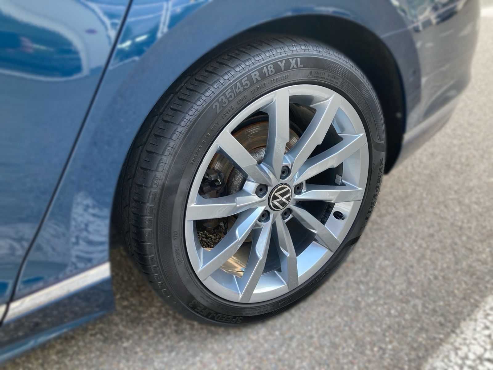 Volkswagen Passat Variant - Bild 7