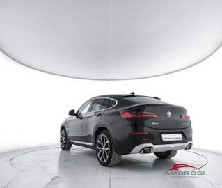 BMW X4 - 4