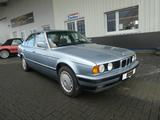BMW 525i E34, 1. Hand, scheckheftgepflegt - BMW 525: E34 525i