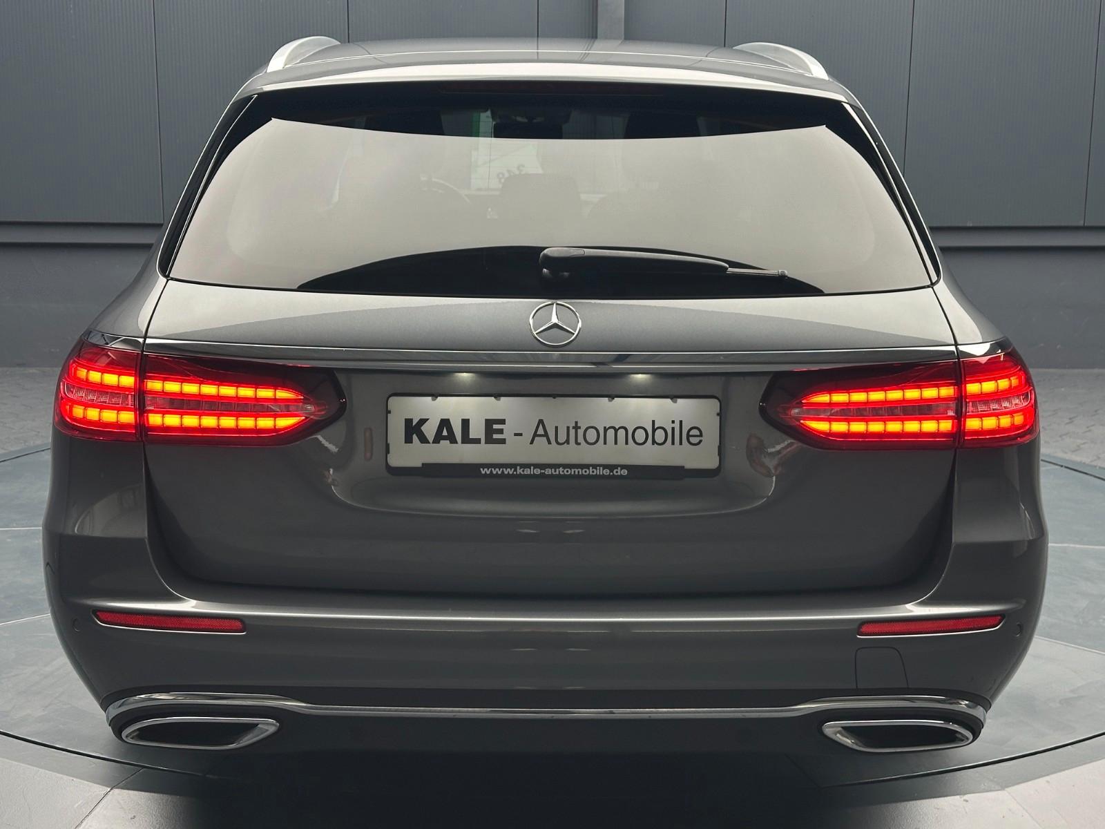 Mercedes-Benz E 220 d T 4Matic Avantgarde *LEDER*HuD*360*NAVI*