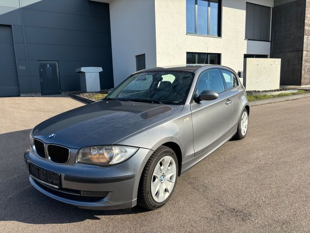 BMW 116i Lim/Automatik/Tüv bis 06-2026/Scheckheft