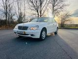 Mercedes-Benz Mercedes C Klasse Motore 2.0  104.000 km Neu TÜV - gebrauchte Mercedes-Benz C 180 aus dem Jahr 2002