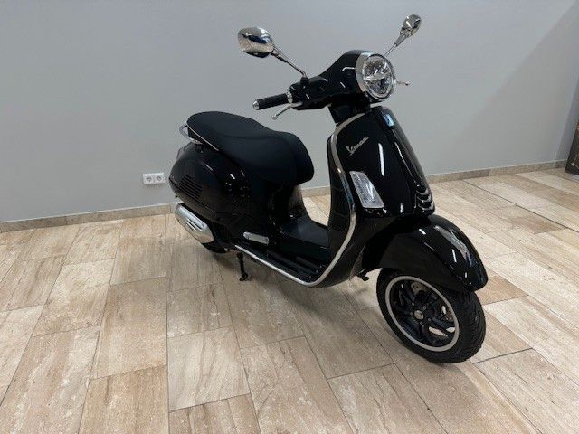 Vespa GTS 125  E5+ SUPER-- Vorführfahrzeug