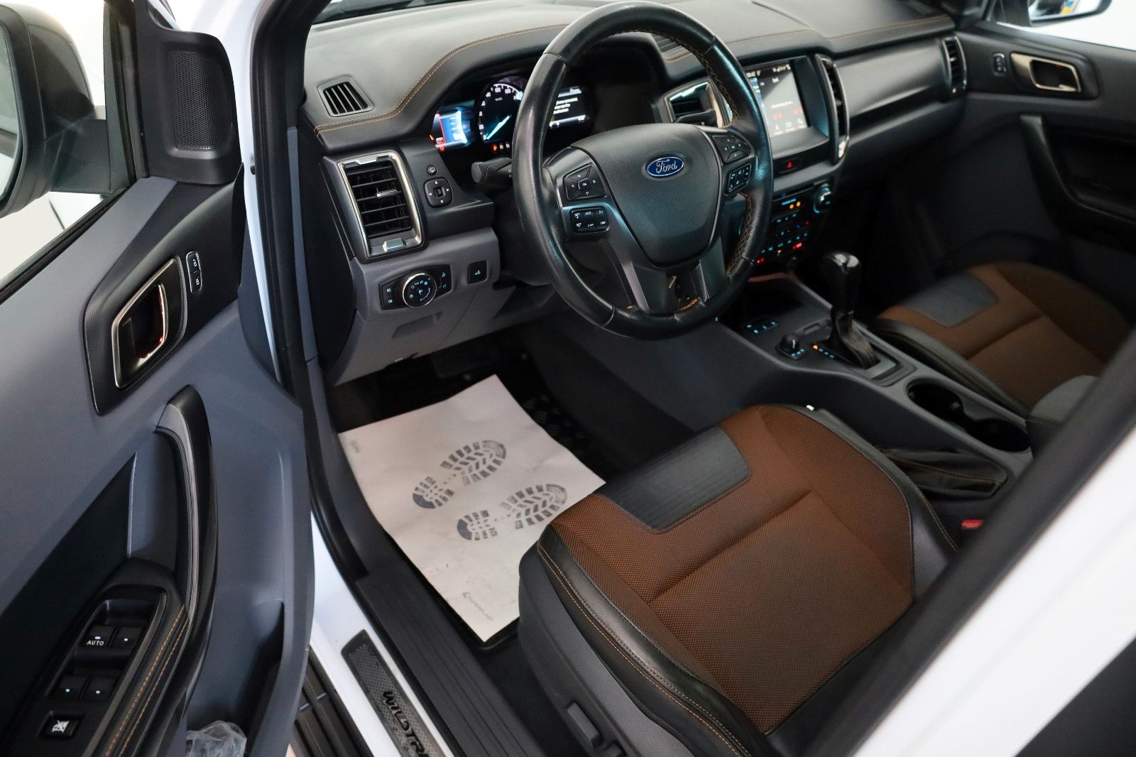 Fahrzeugabbildung Ford Ranger Wildtrak 3.2 TDCI,Off-Road Pak.,Rollo,AHK