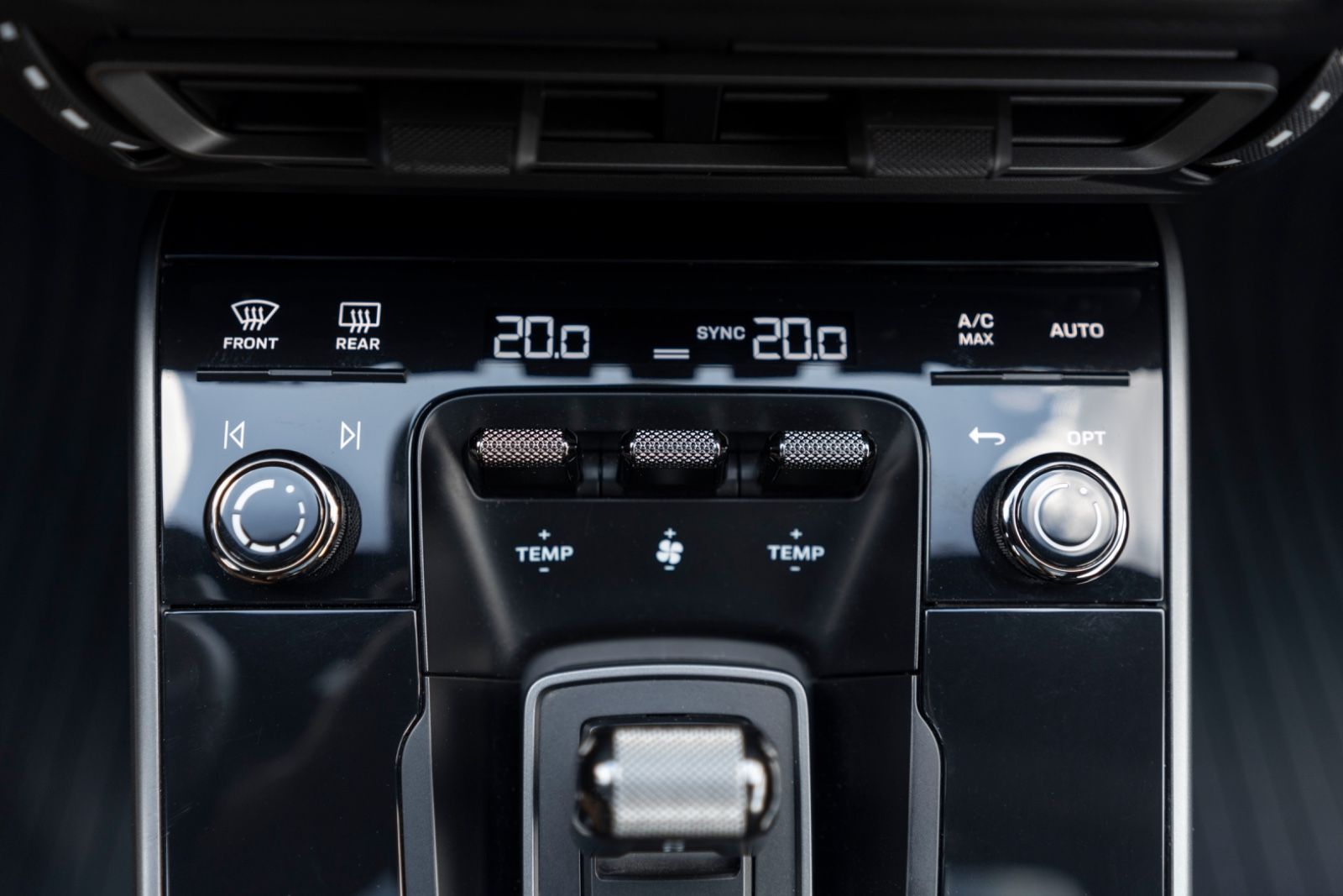 Fahrzeugabbildung Porsche 911 Carrera 992 BOSE SPORT-CHRONO PASM CARPLAY