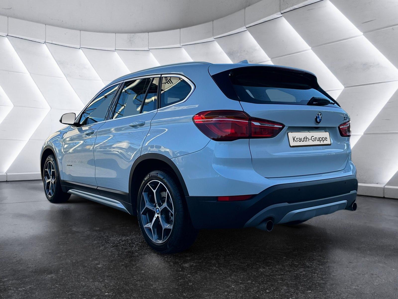 BMW X1 xDrive20i A xLine Head-Up HK HiFi LED RFK