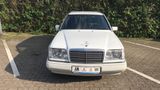 Mercedes-Benz E-KLASSE E 200 T 2.0 T-Model - Mercedes-Benz Oldtimer