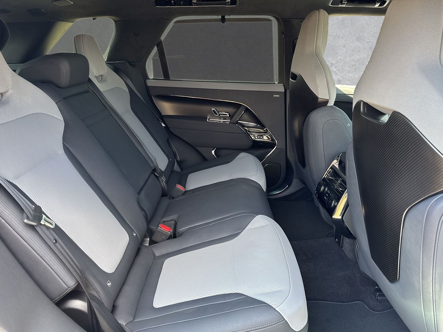 Land Rover Range Rover Sport SV Edition One Carbon Bronze K foto 5