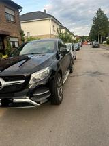 Mercedes-Benz GLE 350d Coupé 360/Abstatempomat Panora - Mercedes-Benz GLE-Klasse Gebrauchtwagen in Düsseldorf