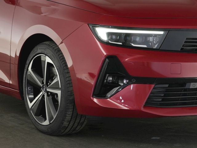 Astra L ST GS HYBRID eDCT+LED+NAVI+360 GRAD KAME