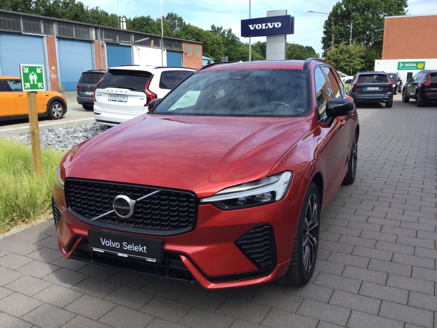 Volvo XC60 T8 Ultimate Dark AWD Stdhzg. AHK 360° Cam imagem 2