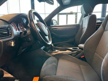 MYAUTOCENTER – Gebraucht- und Jahreswagen mit Werkstattservice in Pfaffenhofen BMW X1 18 d xDrive *MPaket*Klima*SHZ*Navi*Xenon*