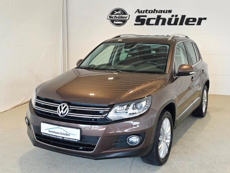 Volkswagen Tiguan Sport & Style 4Motion / NAVI / ACC / LANE