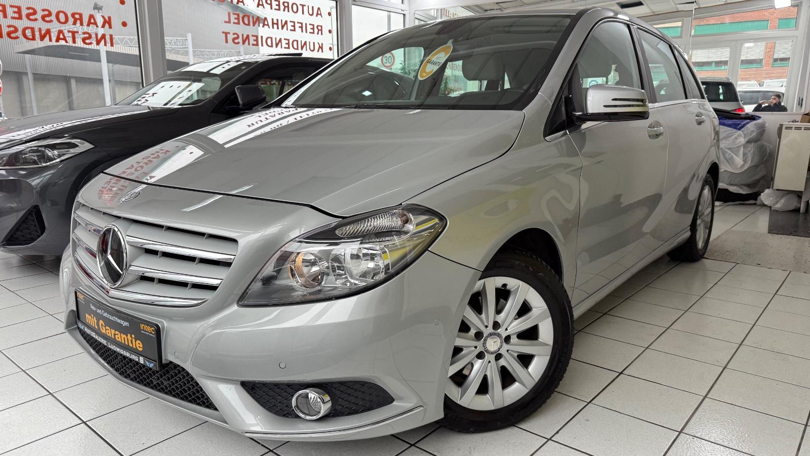 Mercedes-Benz B 180 1.HD LEDER AUTOMATIK RFK NAVI PDC GARANTIE