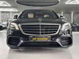 Mercedes-Benz S 350d 4Matic AMG Chauffeur/PANO/LED/LANG - Mercedes-Benz S 350 in Braunschweig