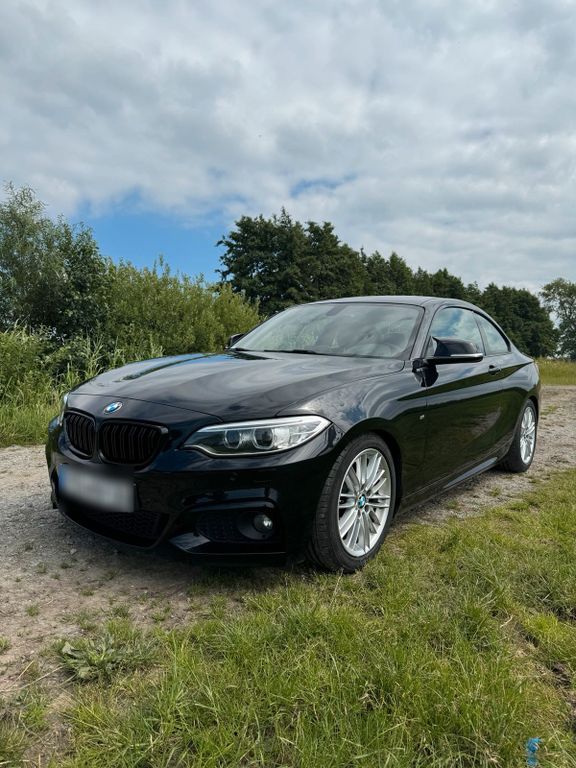 Image of BMW 218
