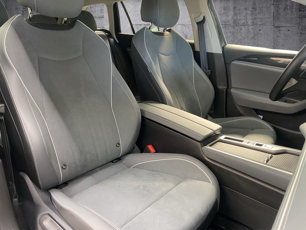 Volkswagen Passat Variant - Bild 10