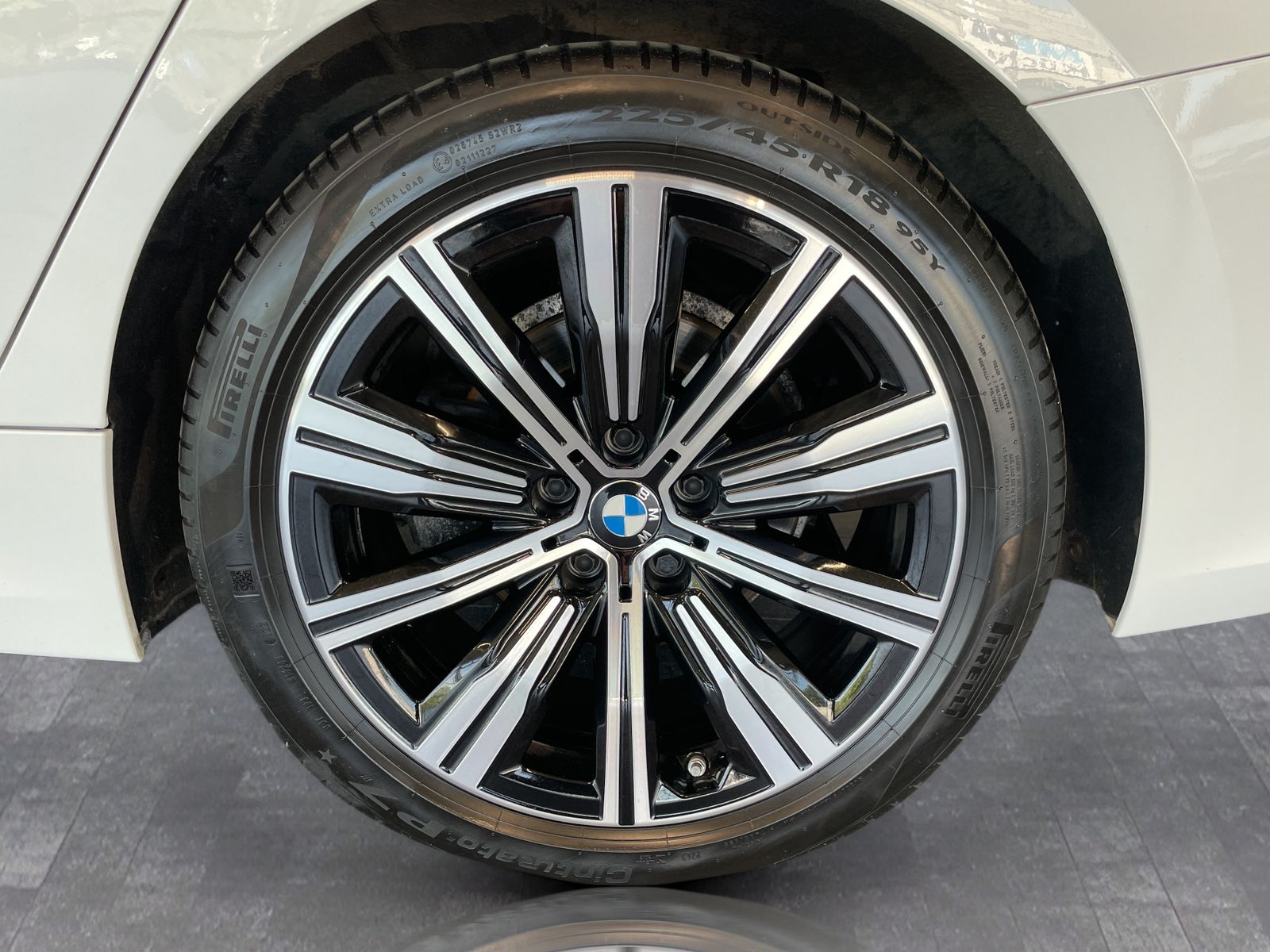BMW 318i Touring LiveCockpitProf Laser Kamera HiFi foto 11