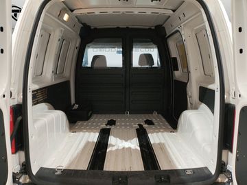 Volkswagen Caddy - 11