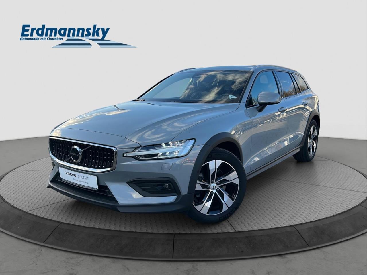 Volvo V60 B4 CC Plus AWD/Leder/Navi/LED/Kam/hzb.FS/DAB