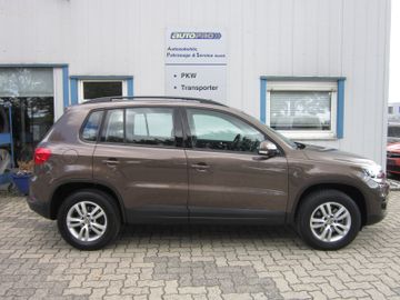 Volkswagen Tiguan - 5