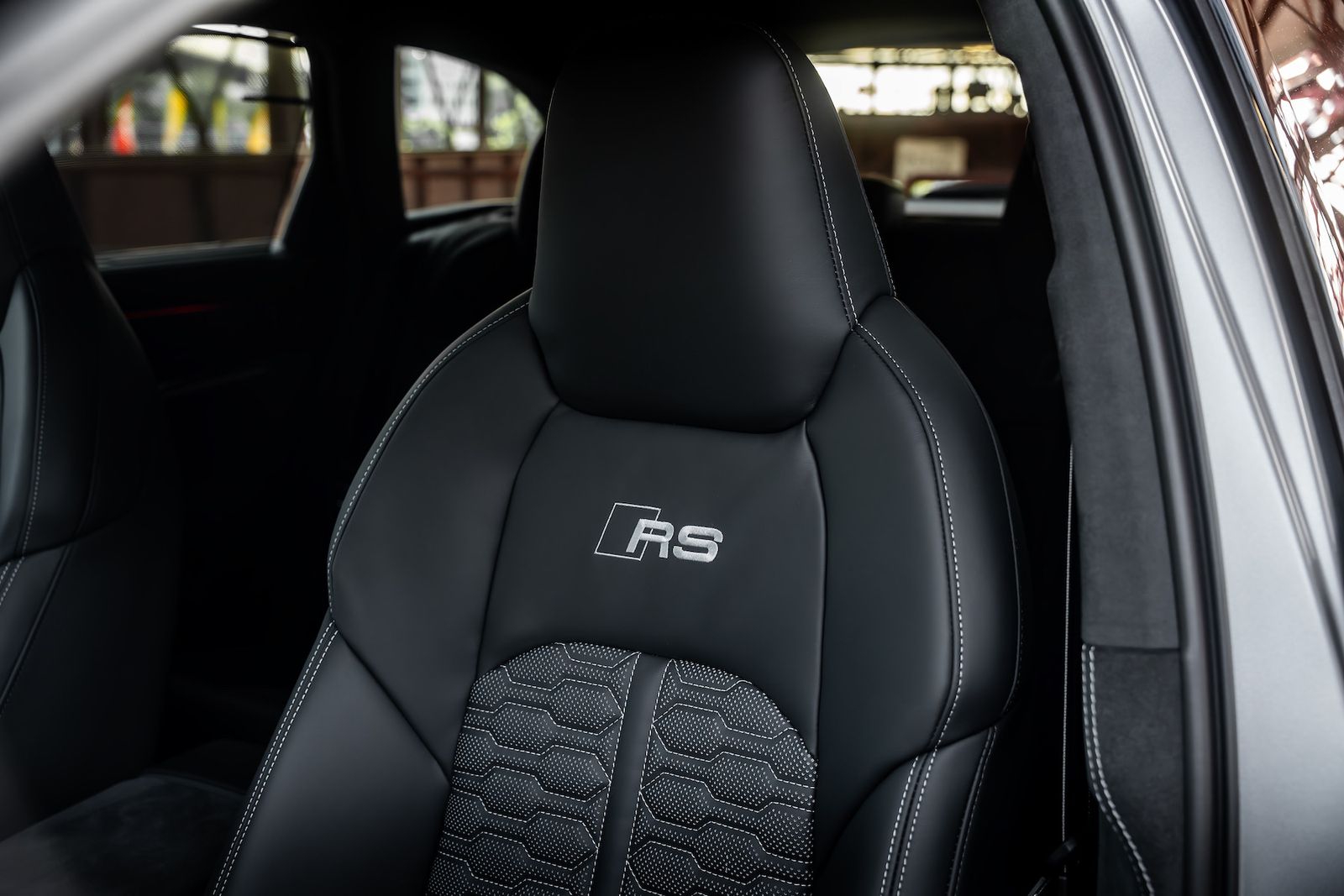 Fahrzeugabbildung Audi RS6 Performance DYNAMIK+|CARBON|B&O-ADVANCED