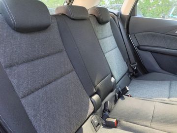 BMW 220i Active Tourer DAB LED Komfortzg. Shz