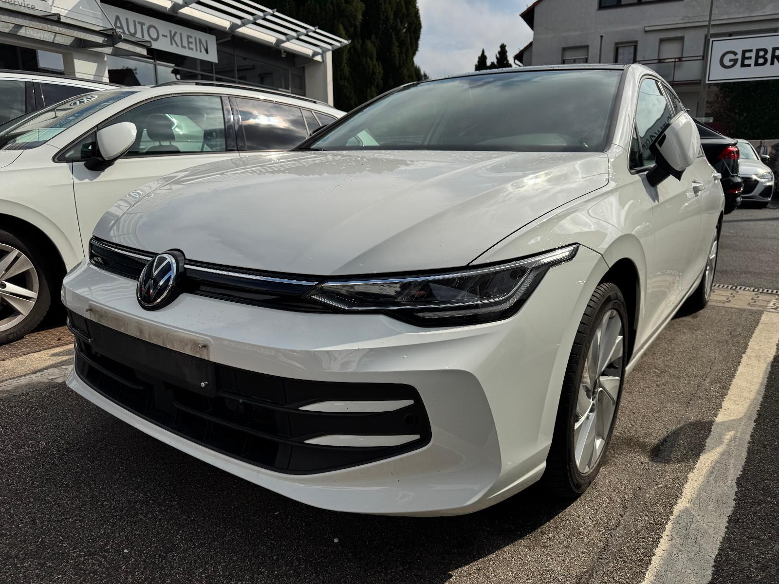 Volkswagen Golf VIII Lim. 1.5 TSI Life - Panoramadach