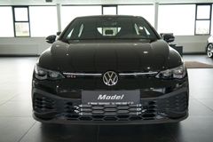 VW Golf GTI Clubsport | Akrapovic | Pano | AHK VW Golf GTI Clubsport | Akrapovic | Pano | AHK