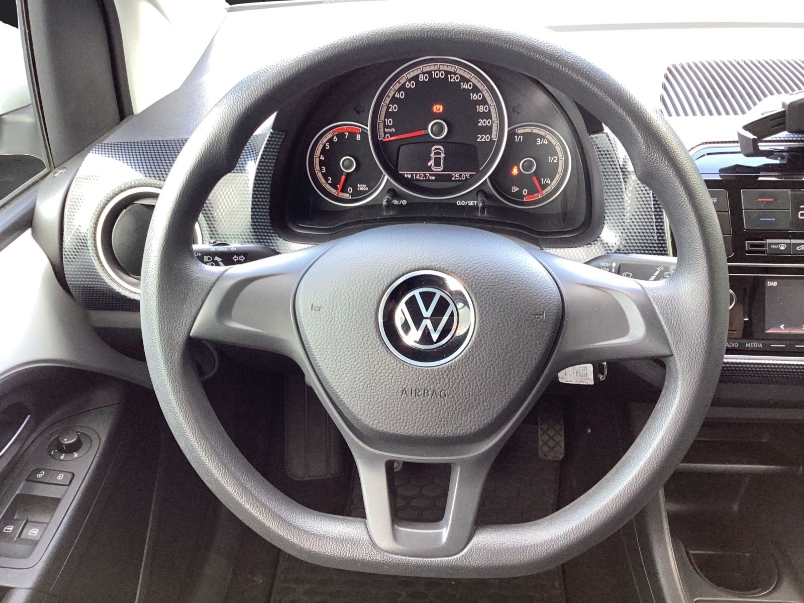 Fahrzeugabbildung Volkswagen up! 1.0 Climatronic DAB GRA RFK SH
