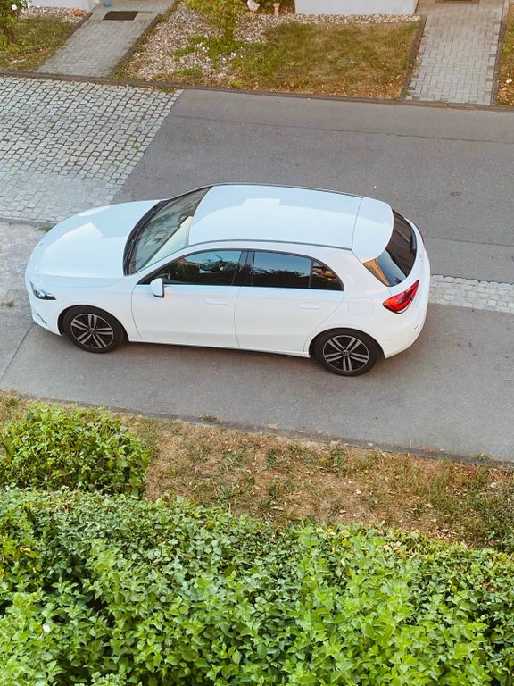Image of Mercedes-Benz A 180