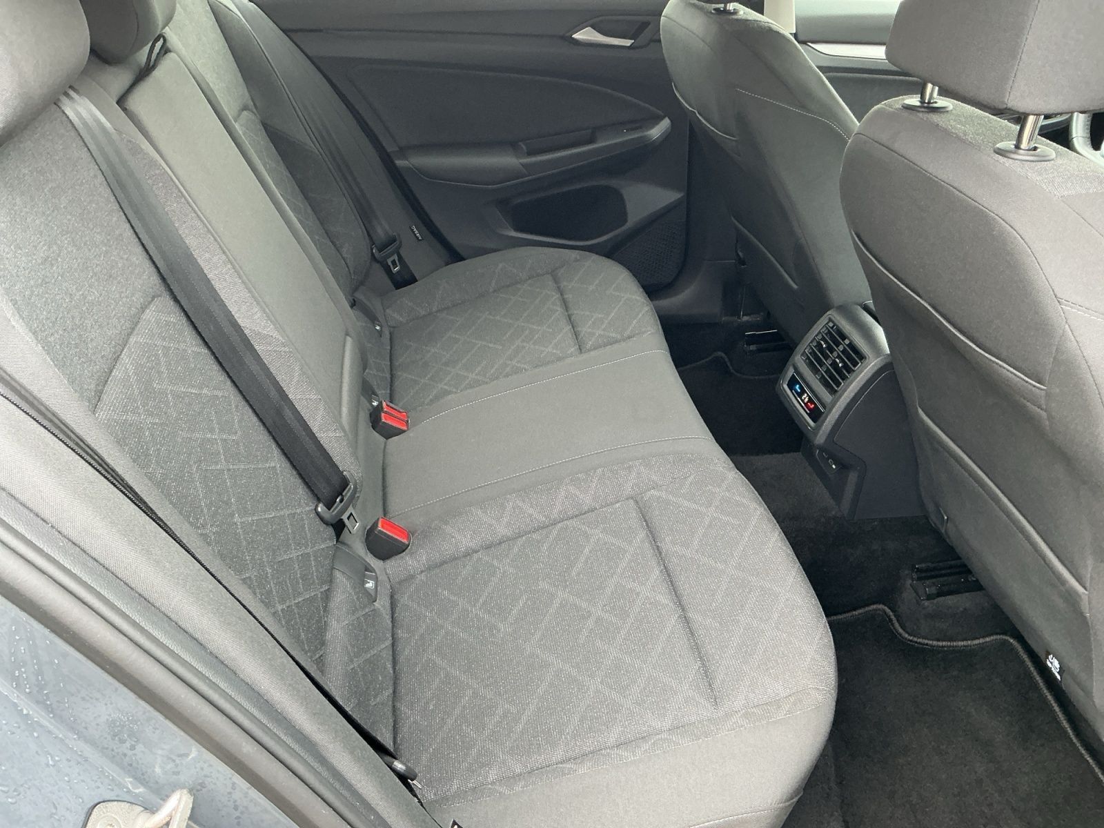 Volkswagen Golf - Bild 16