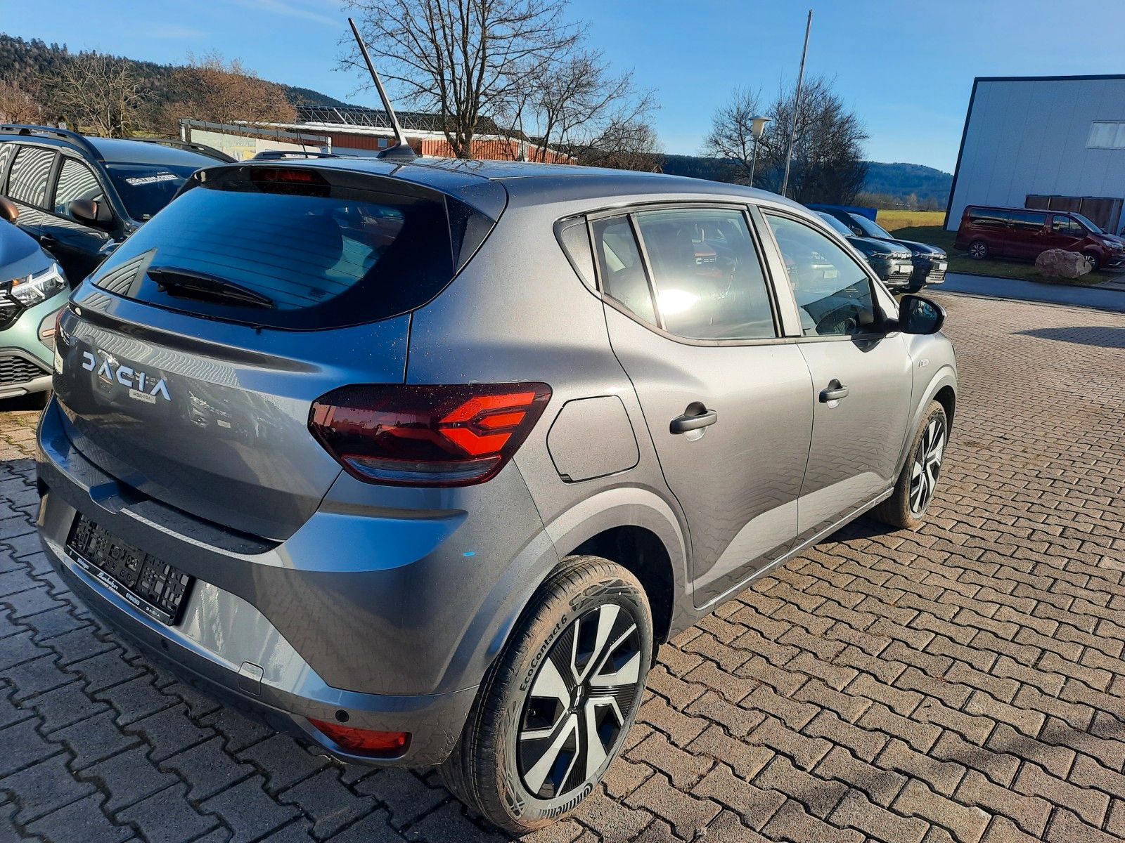 Dacia Sandero - Bild 4