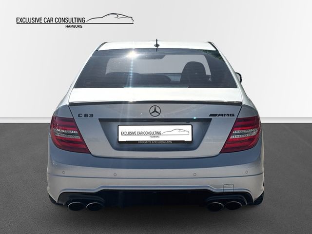 MERCEDES-BENZ C 63 AMG – Bild 5
