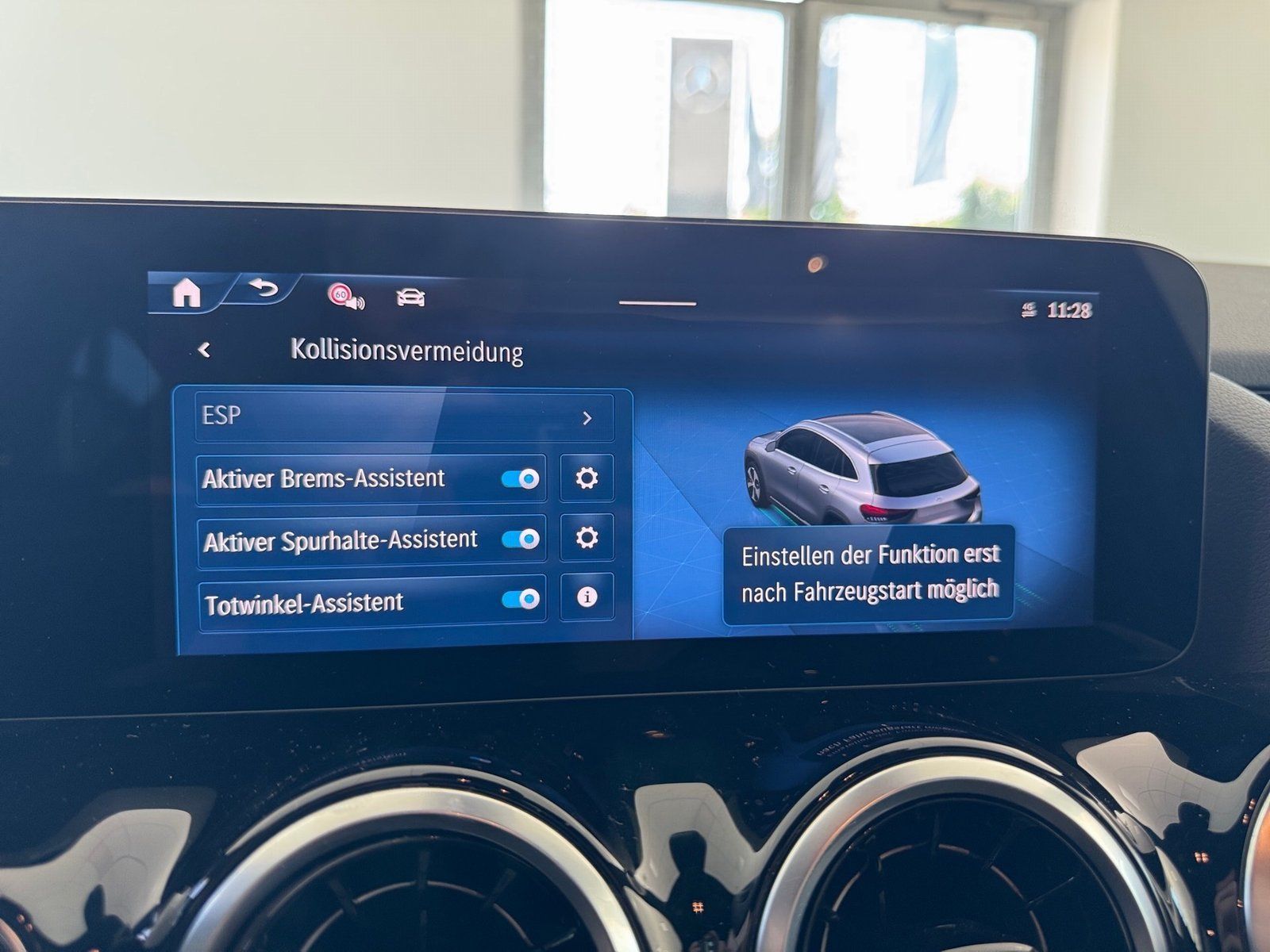Fahrzeugabbildung Mercedes-Benz GLA 220 d 4M*AHK*Totwinkel*Multibeam*Kamera*LED*