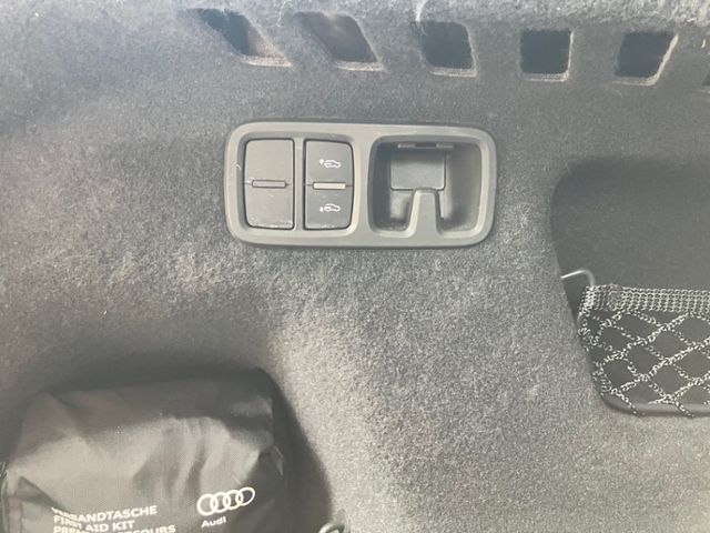 SQ8 4.0 TFSI quattro KLIMA LED NAVI LEDER ALU