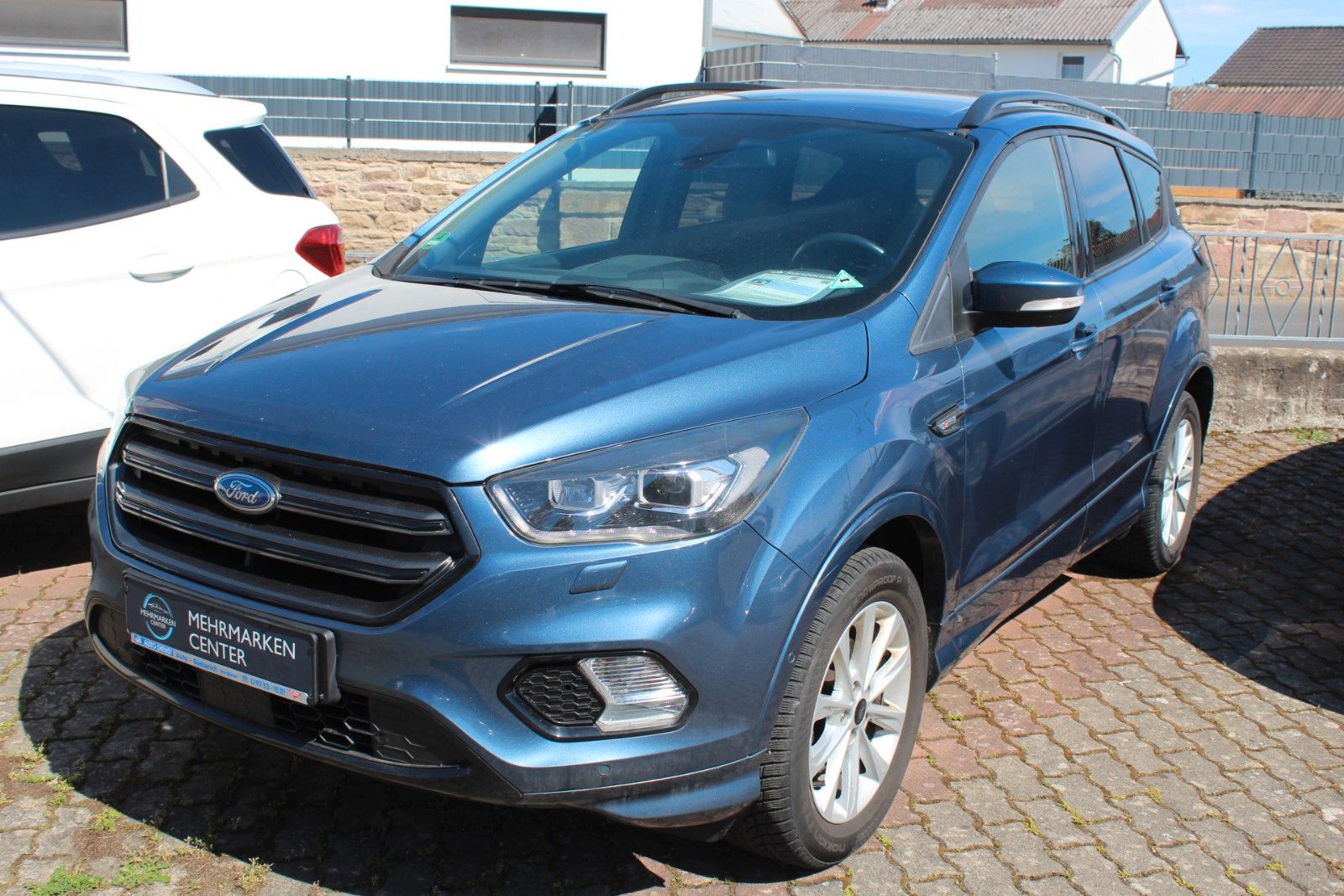 Ford Kuga ST-Line imagem 2