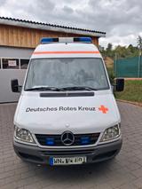Mercedes-Benz Rettungswagen / KTW wenig Km