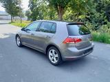 Volkswagen Golf 1.2 TSI 63kW BMT Comfortline Comfortline - Volkswagen Golf mit Benzin-Antrieb: 1.6