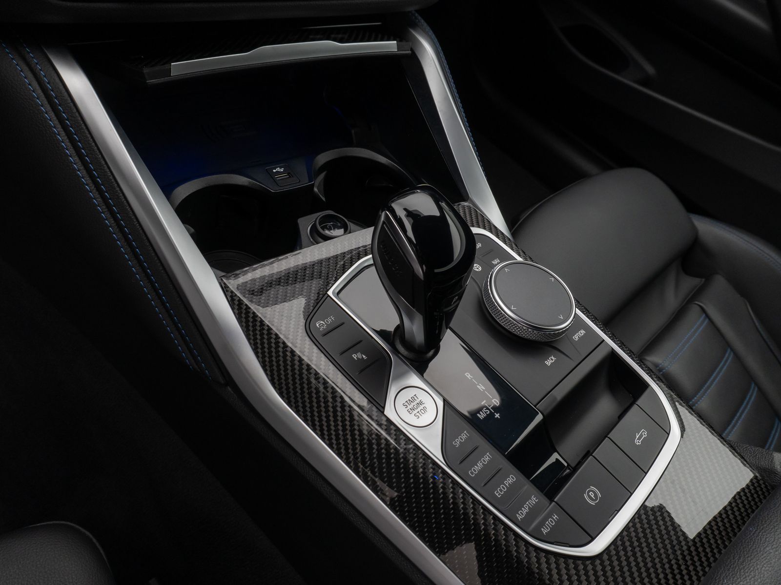 Fahrzeugabbildung BMW M440i xD Laser Kamera HUD DAB H/K Komfort 19Zoll