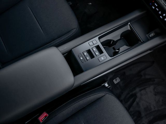 Hyundai Ioniq 6 Elektro Wärmepumpe Digi Cockpit Navi LED