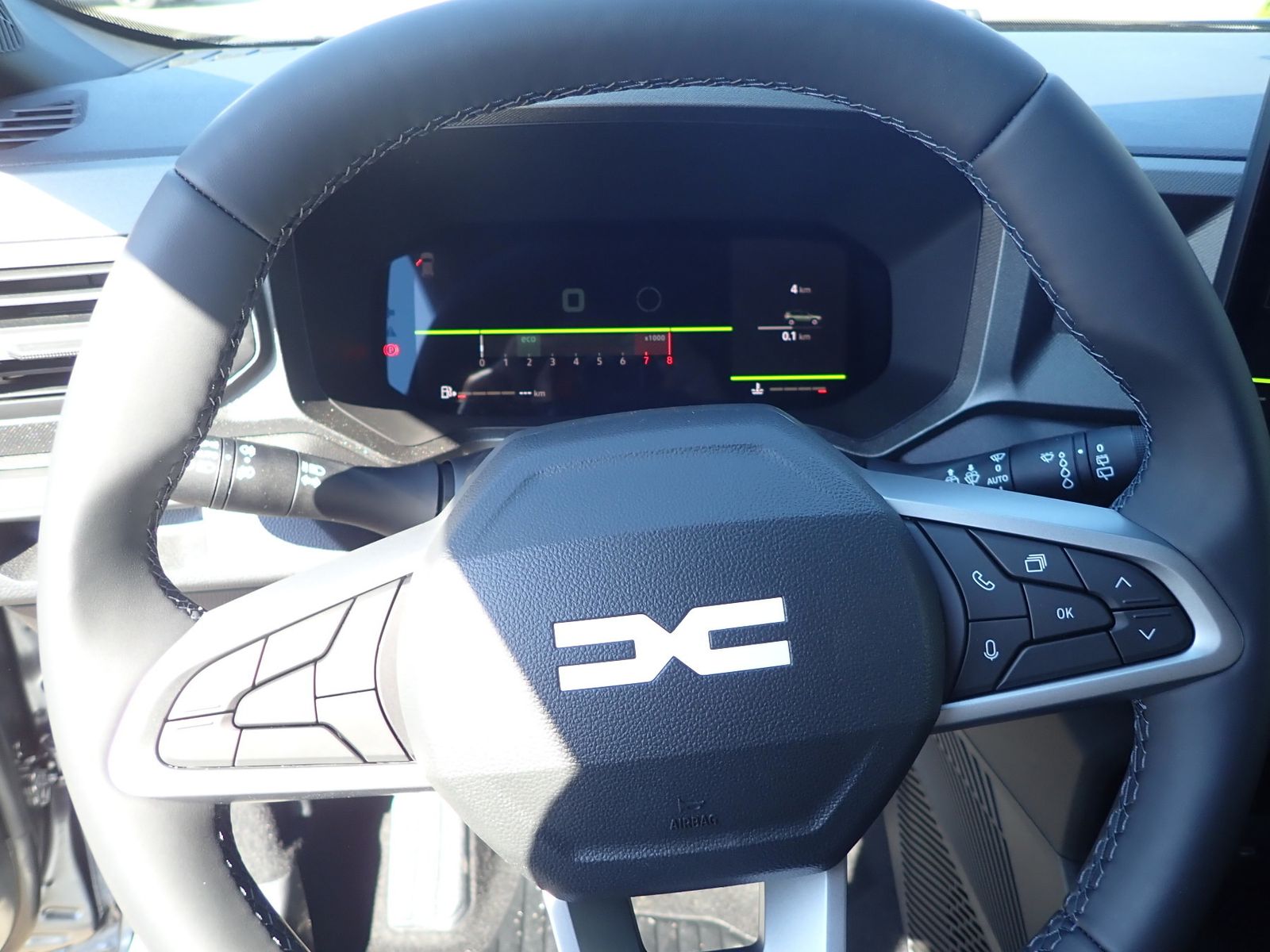 Fahrzeugabbildung Dacia Bigster Journey TCe 140