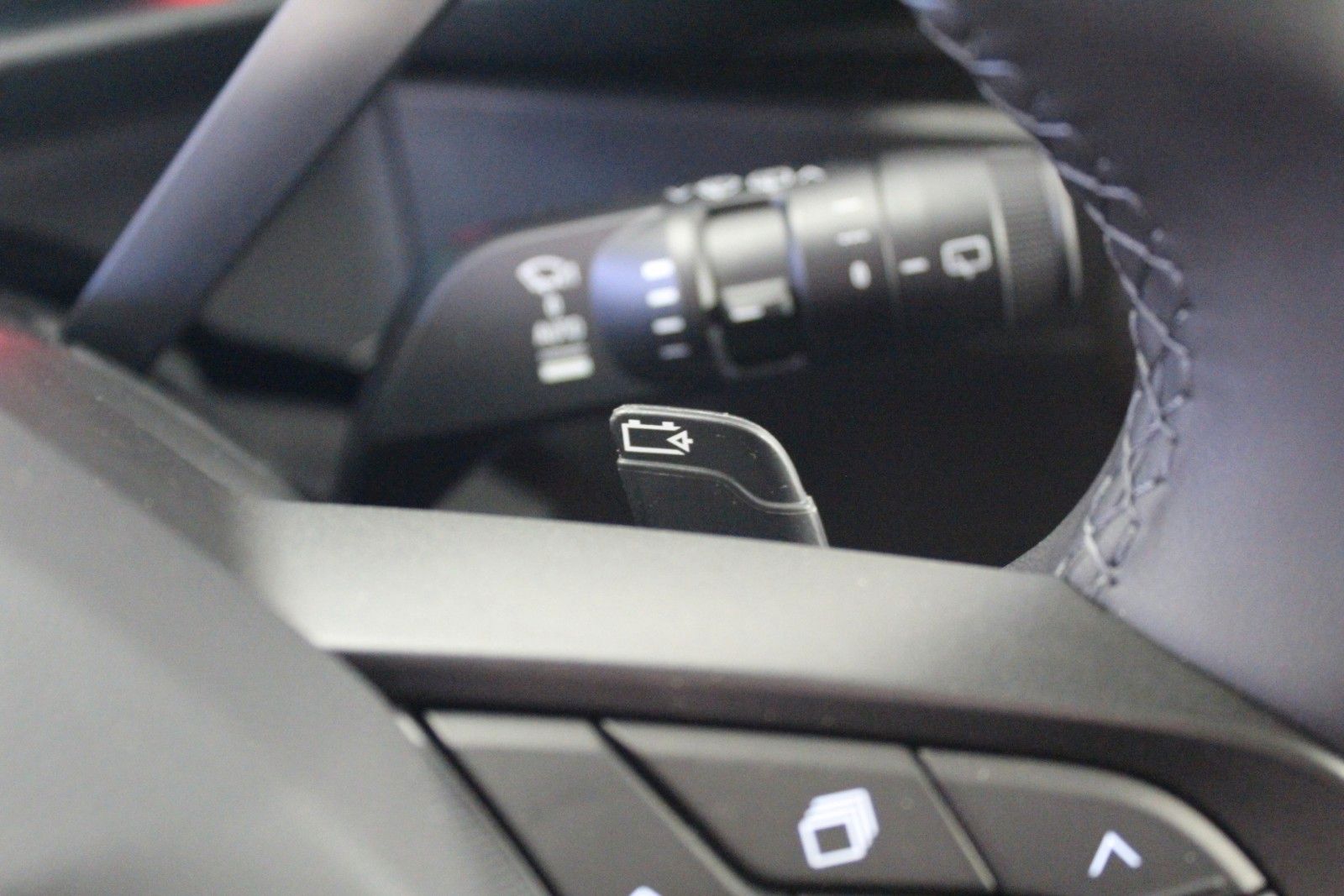 Fahrzeugabbildung Renault Twingo E-Tech 80 Urban Range *Techno*Sitzheizung