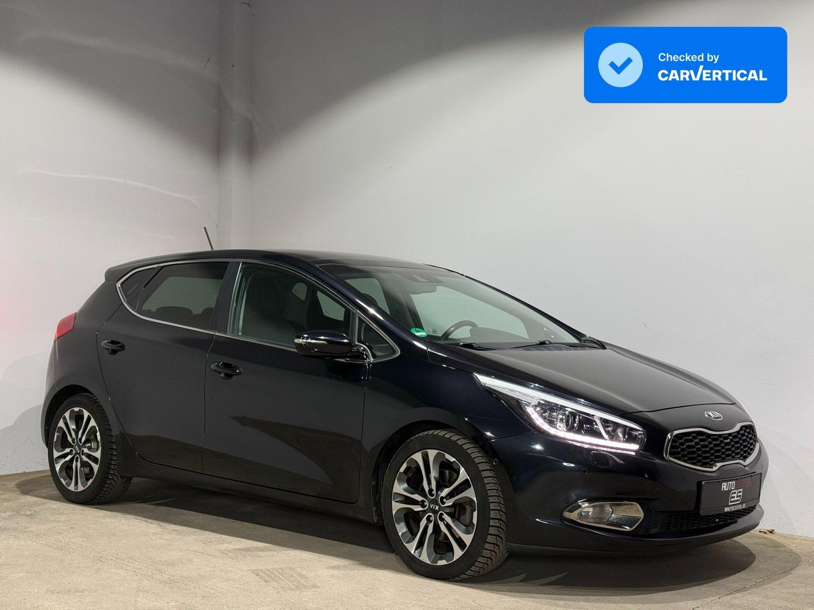 Kia Ceed 1.6 CRDi Spirit RFK SHZ PANO